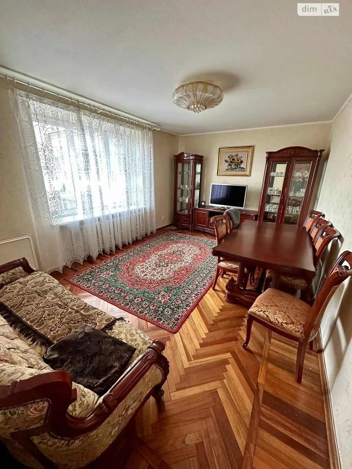 Продается 3-комнатная квартира 105 кв. м в Днепре, ул. Писаржевского, 7