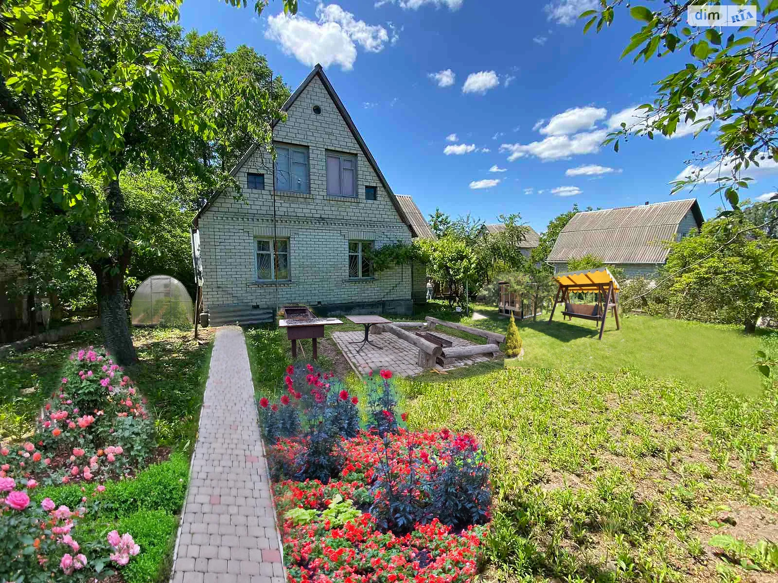 Продается дом на 2 этажа 118.8 кв. м с участком, цена: 60000 € - фото 1