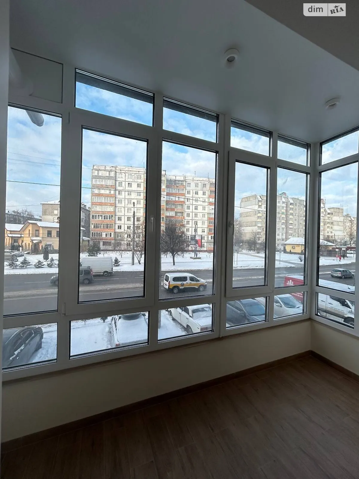 Продается 1-комнатная квартира 46 кв. м в Ивано-Франковске, цена: 49500 $