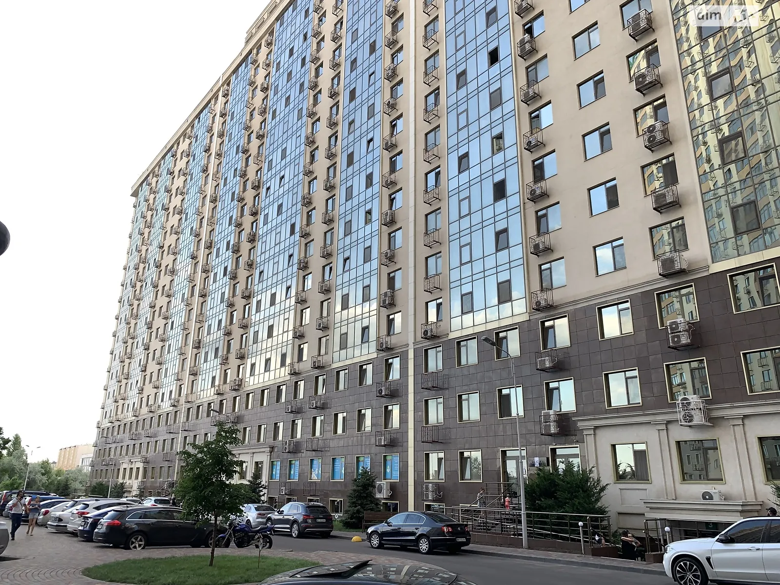 Продается 2-комнатная квартира 60 кв. м в Одессе, ул. Академика Сахарова