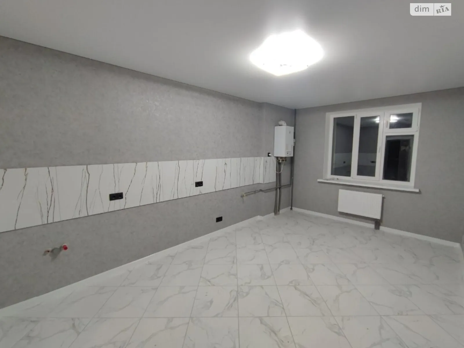 Продается 2-комнатная квартира 67 кв. м в Хмельницком, цена: 66800 $
