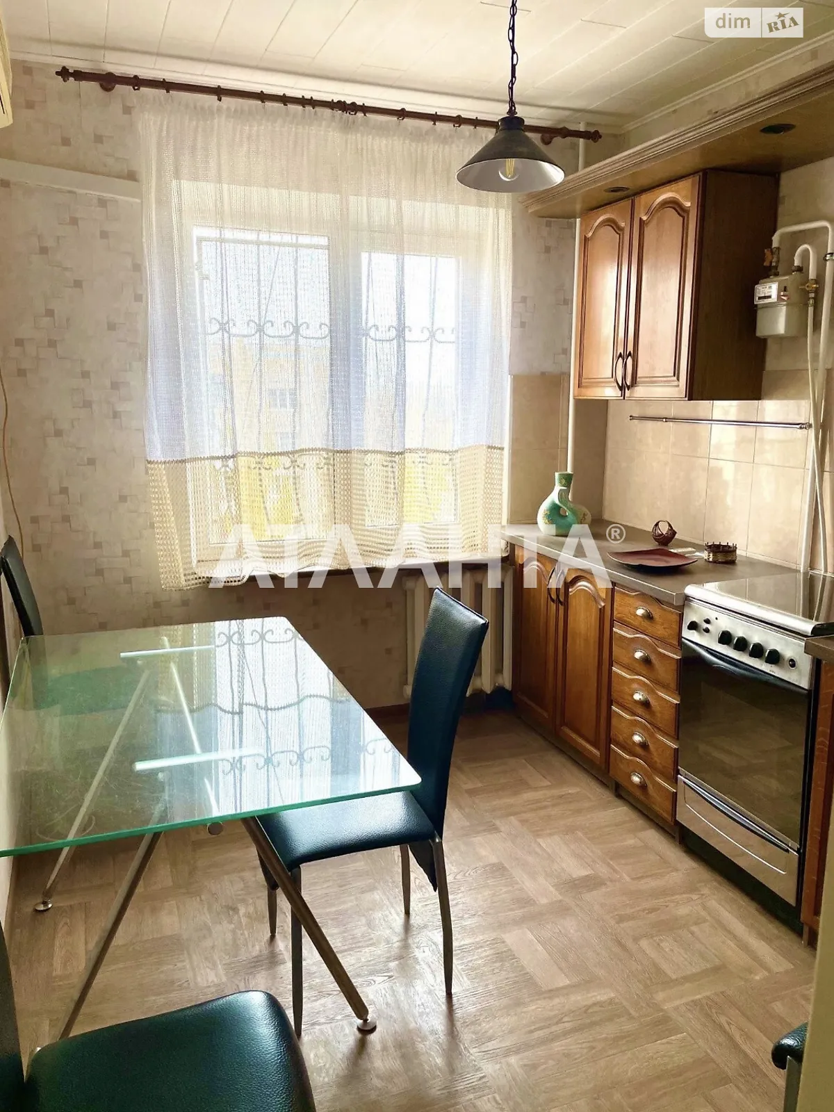 Продается 3-комнатная квартира 64 кв. м в Одессе, ул. Варненская - фото 1