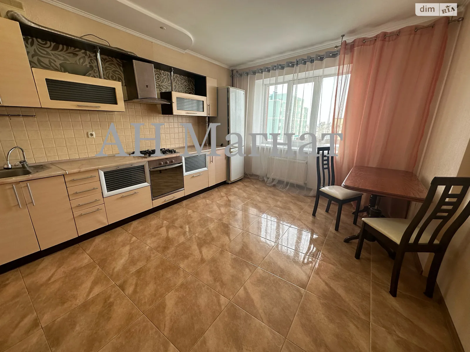 Продается 1-комнатная квартира 51 кв. м в Черноморске - фото 4