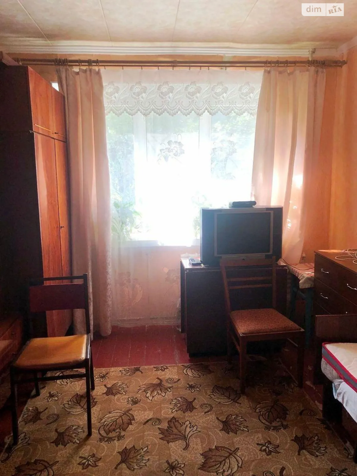 Продается 1-комнатная квартира 30 кв. м в Харькове, цена: 14000 $