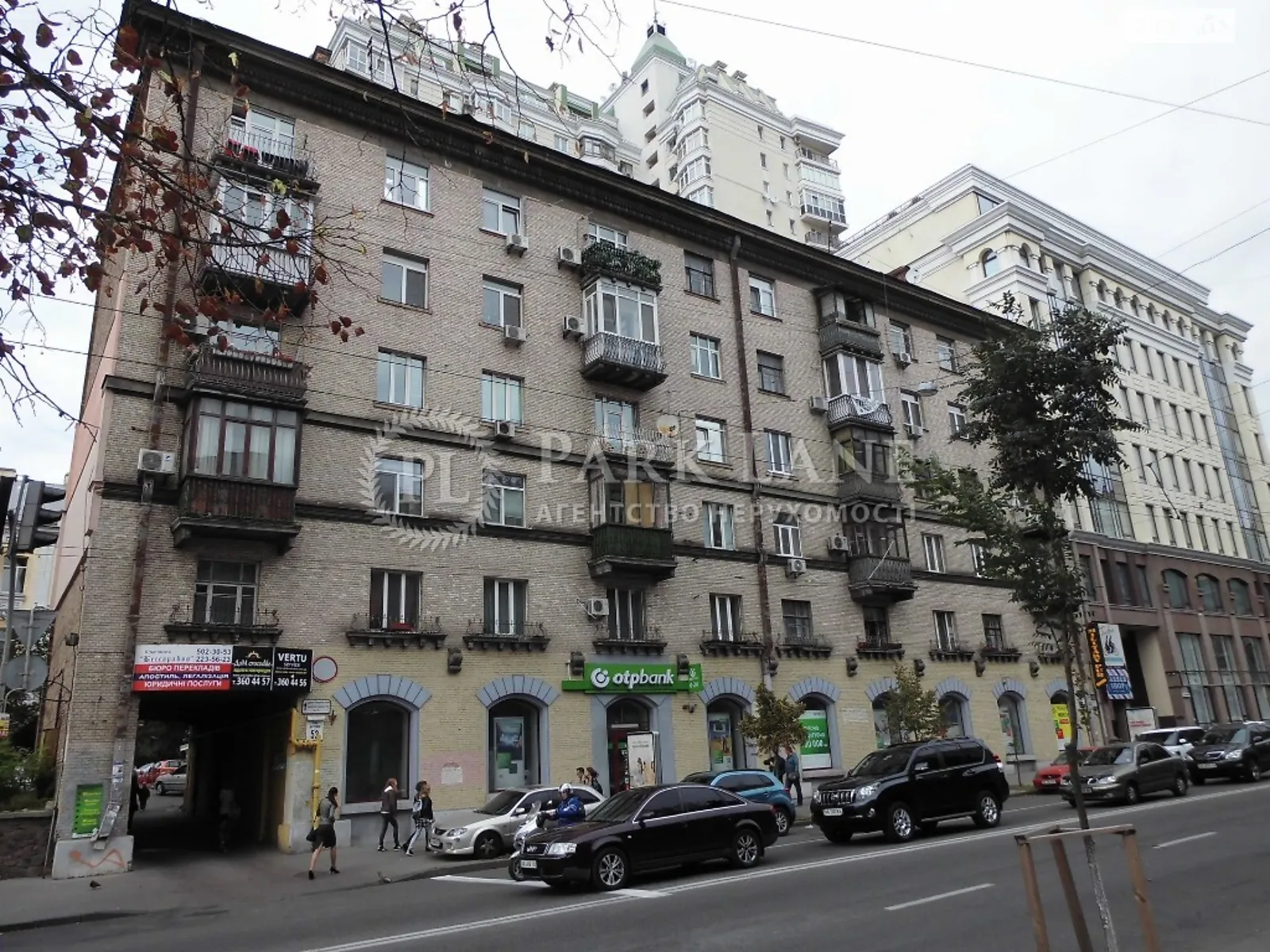 Продается 1-комнатная квартира 58 кв. м в Киеве, ул. Сечевых Стрельцов, 52