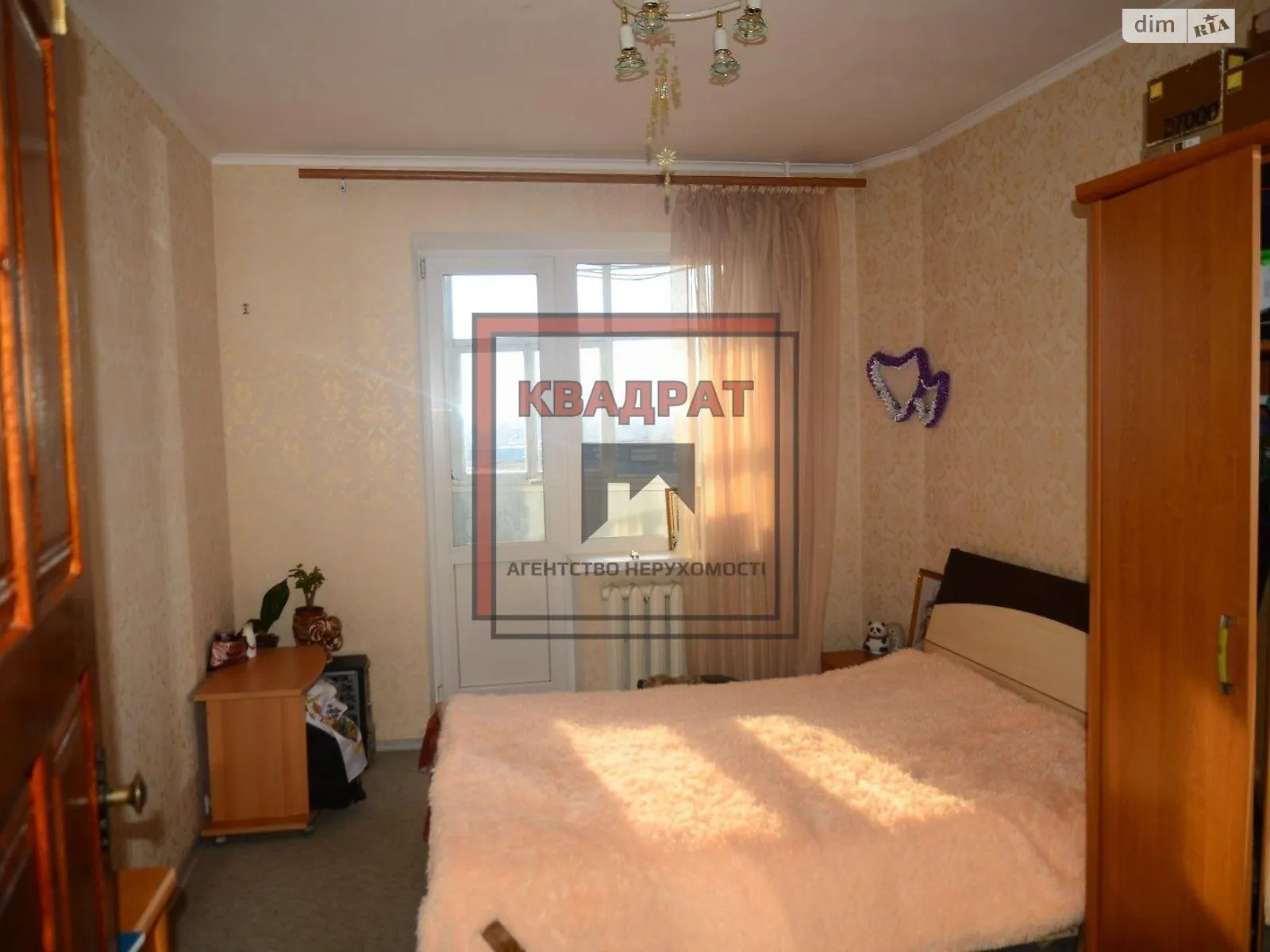 Продається 3-кімнатна квартира 62 кв. м у Полтаві, вул. Матросова