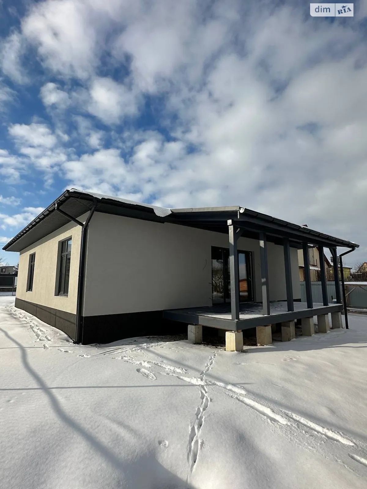 Продається одноповерховий будинок 144 кв. м з каміном, цена: 114000 $ - фото 1
