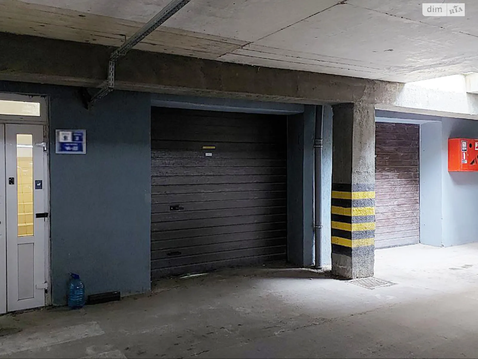Продается подземный паркинг универсальный на 21 кв. м - фото 3