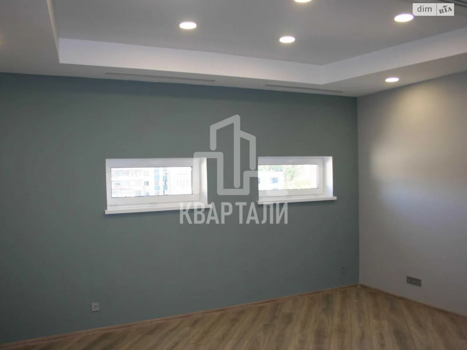 Продається офіс 102 кв. м в бізнес-центрі - фото 4