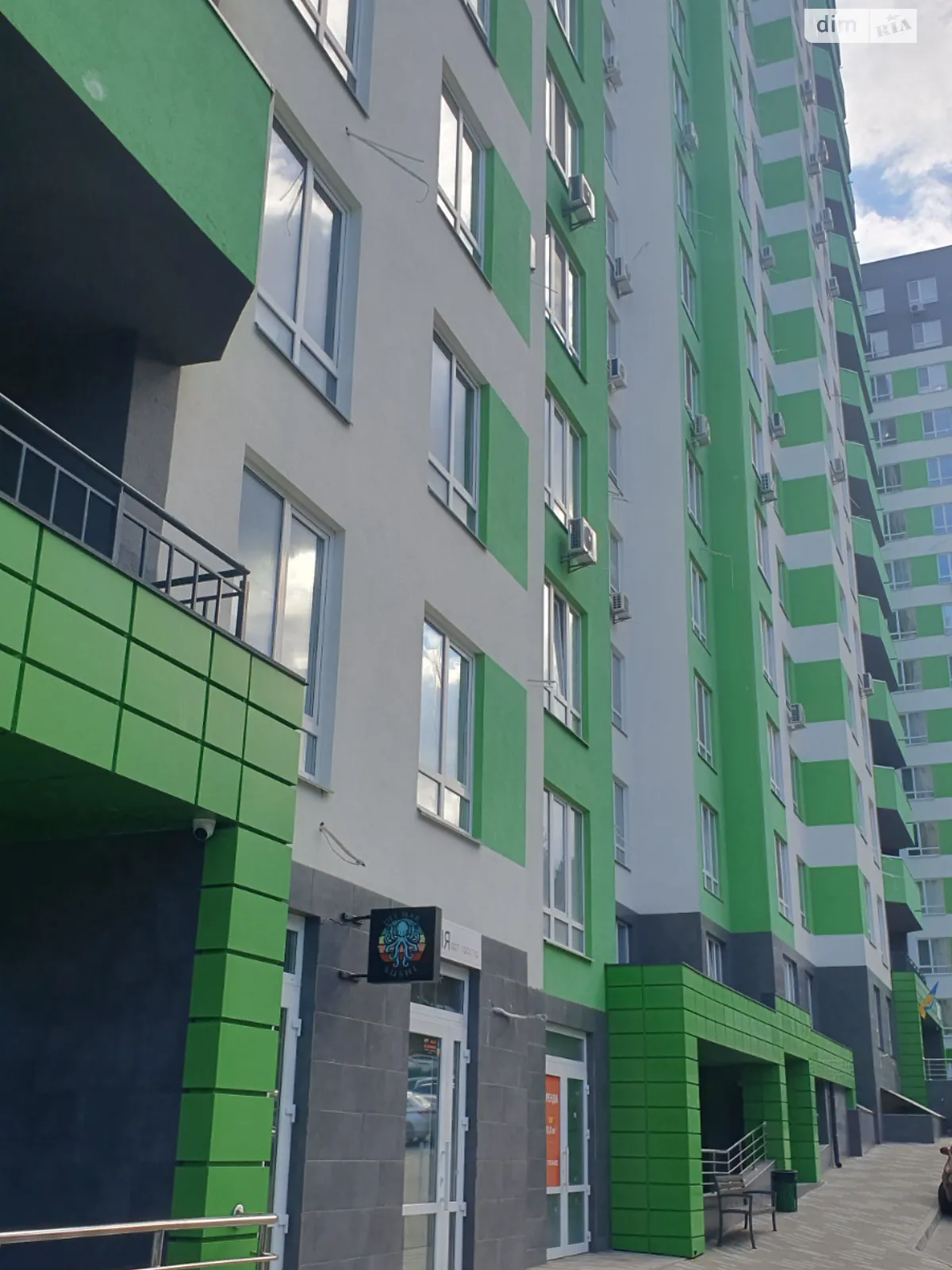 Продается 2-комнатная квартира 59 кв. м в Ирпене, ул. Университетская(Карла Маркса), 3/10 - фото 1