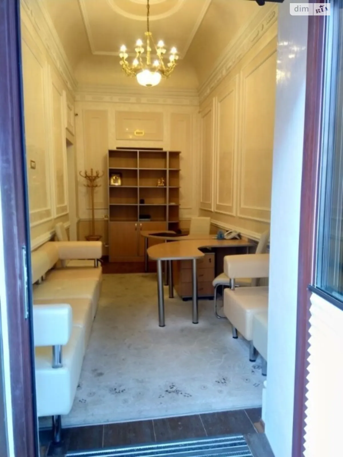 Продается офис 124 кв. м в бизнес-центре - фото 3