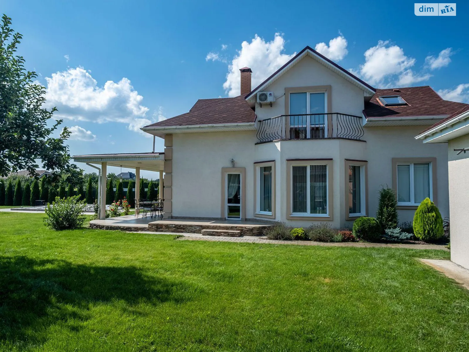Продается дом на 2 этажа 200 кв. м с мебелью, цена: 380000 $ - фото 1