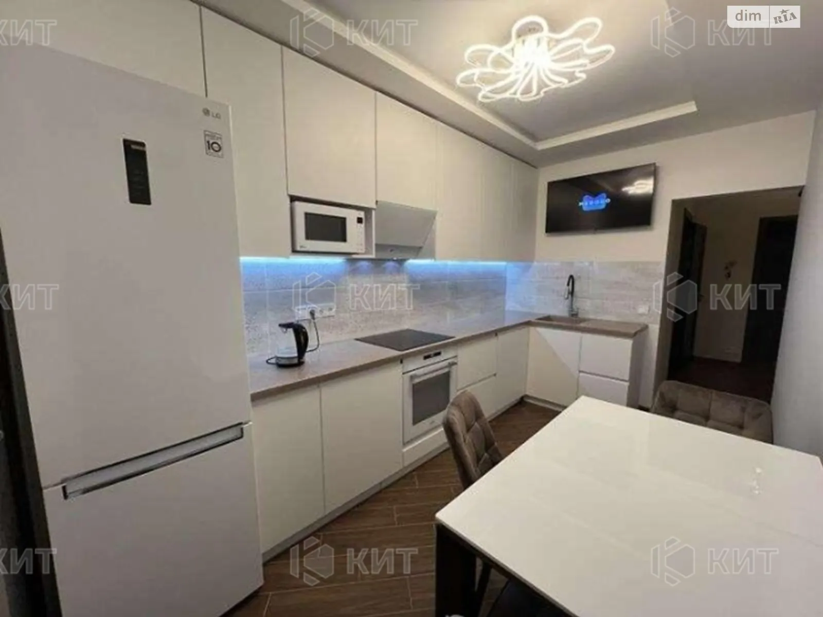 Продається 1-кімнатна квартира 39 кв. м у Харкові, вул. Качанівська, 15 - фото 1