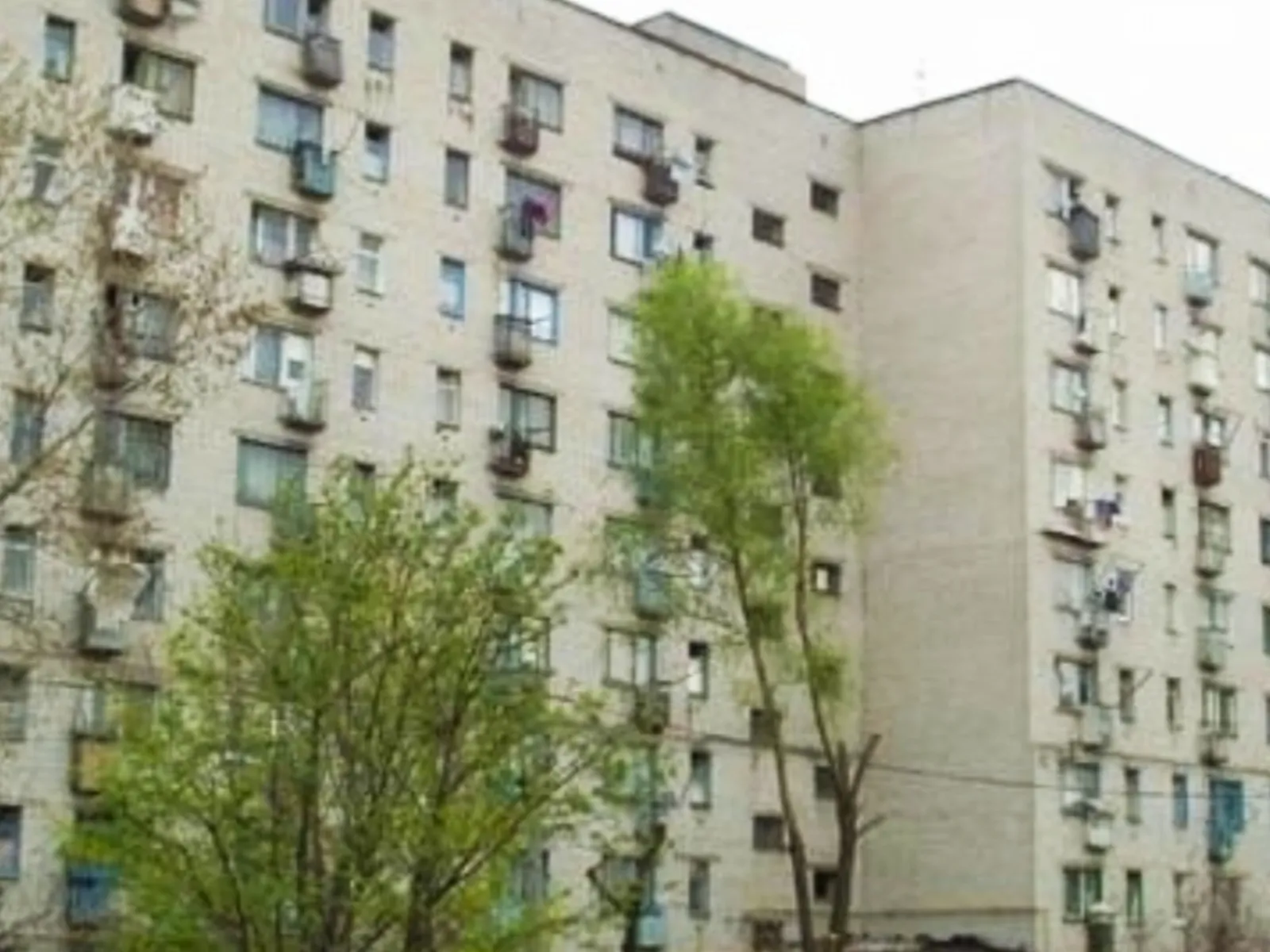 Продается 1-комнатная квартира 30 кв. м в Киеве, ул. Новопироговская, 33 - фото 1