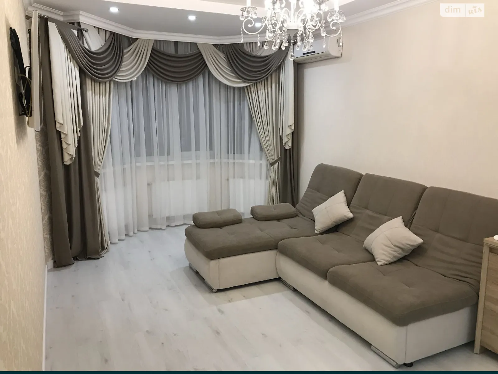 Продается 1-комнатная квартира 42 кв. м в Одессе, цена: 46000 $ - фото 1