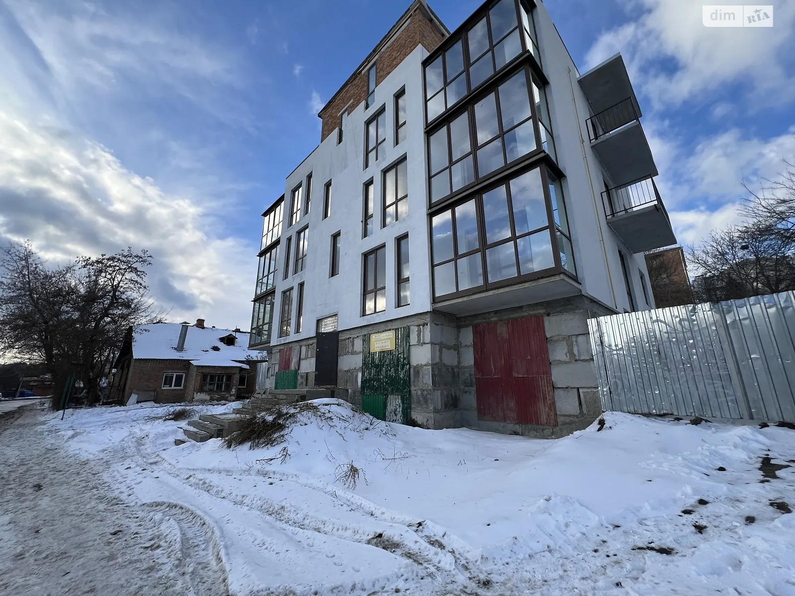 Продається приміщення вільного призначення 78.5 кв. м в 3-поверховій будівлі, цена: 78500 $ - фото 1