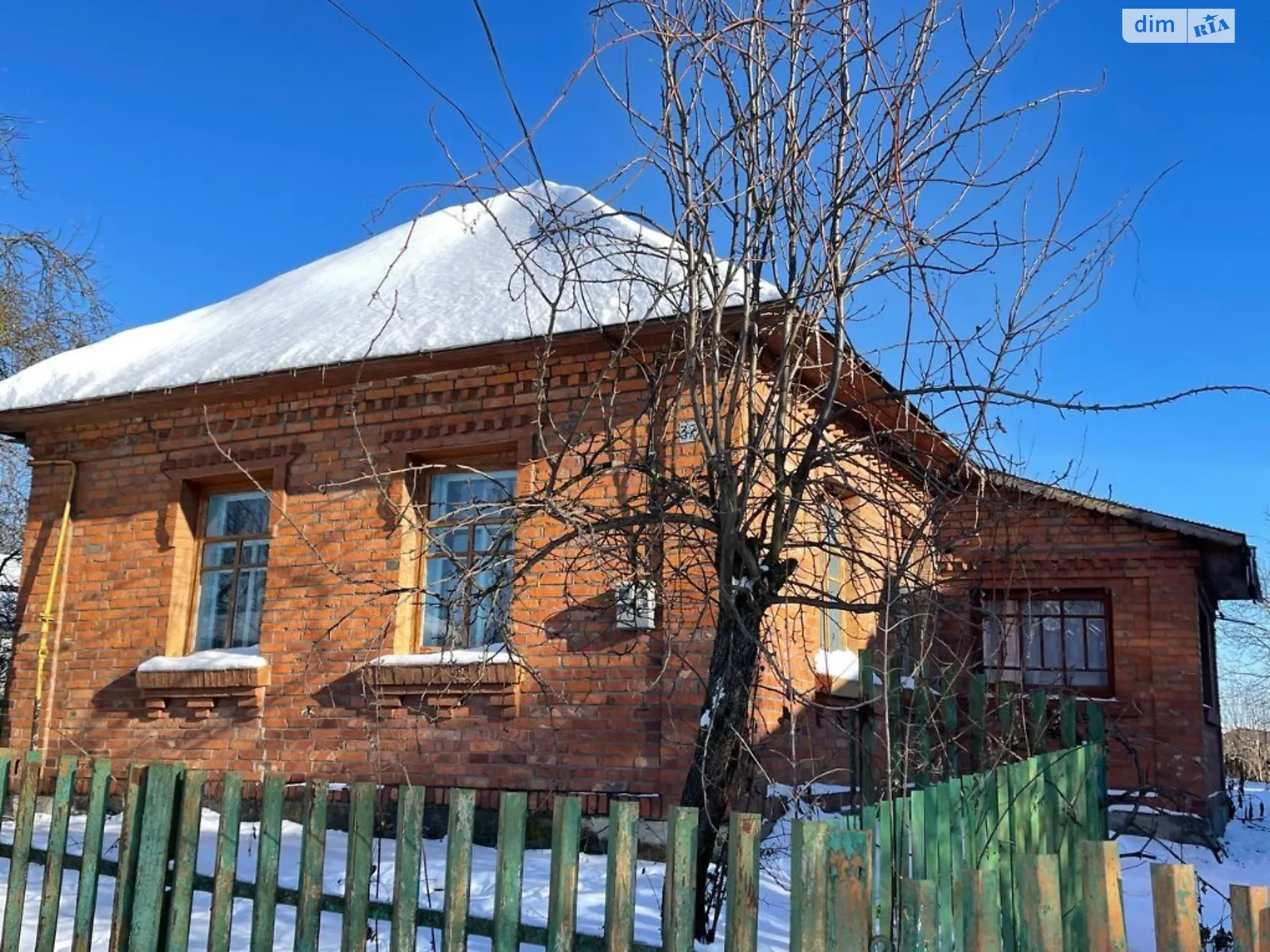 Продається одноповерховий будинок 69.43 кв. м з садом, цена: 25000 $