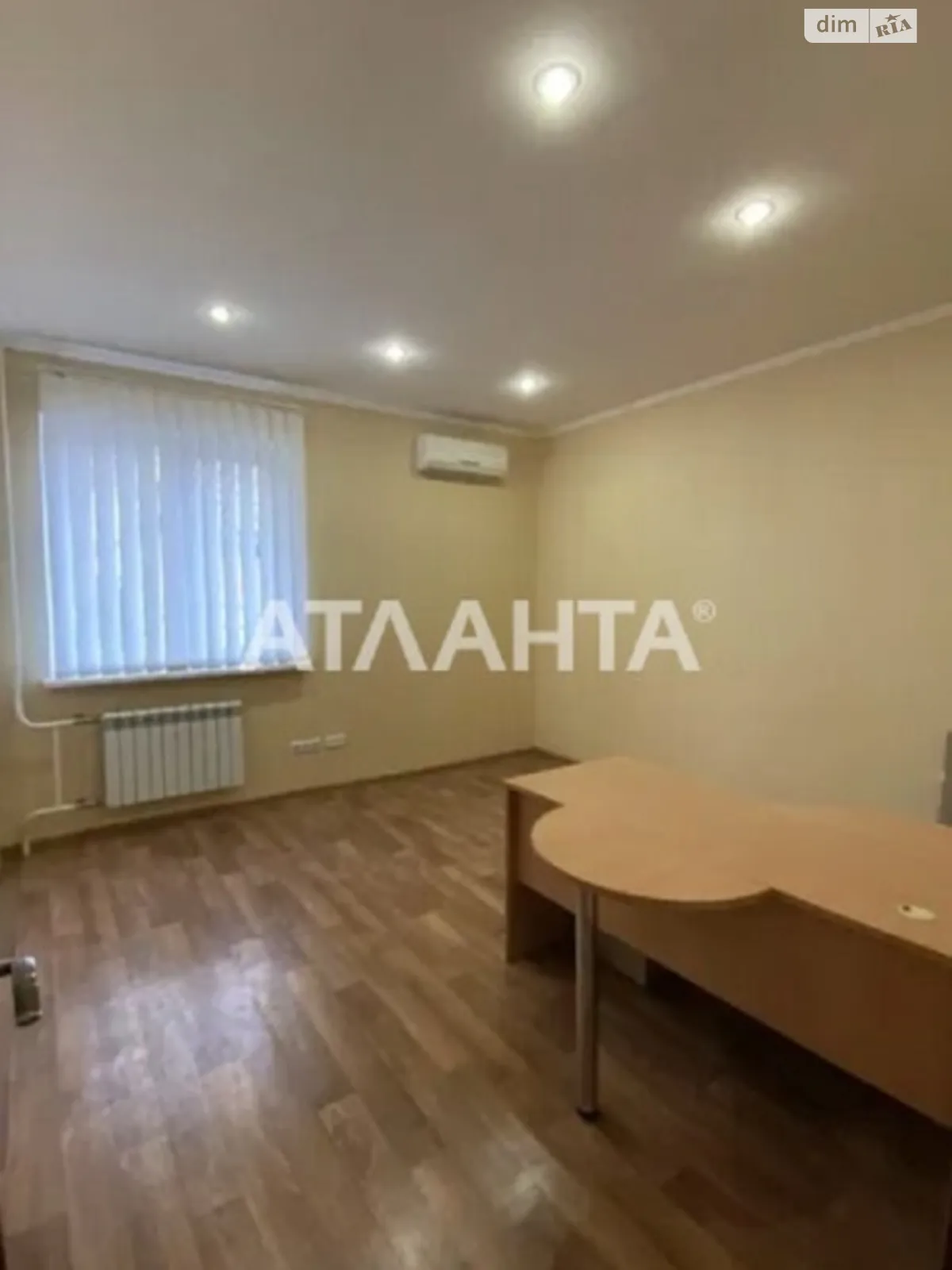 Продается 2-комнатная квартира 72 кв. м в Одессе, просп. Небесной Сотни - фото 1