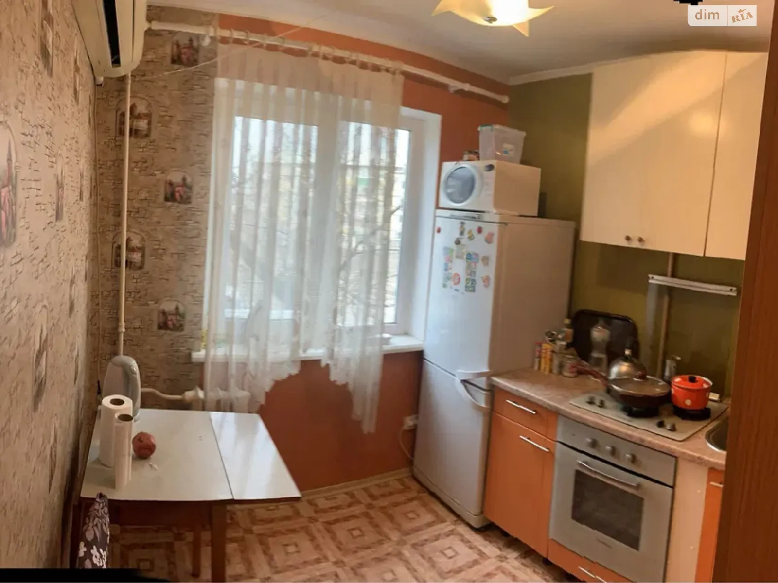 Продается 1-комнатная квартира 32 кв. м в Днепре, ул. Батумская, 48А - фото 1