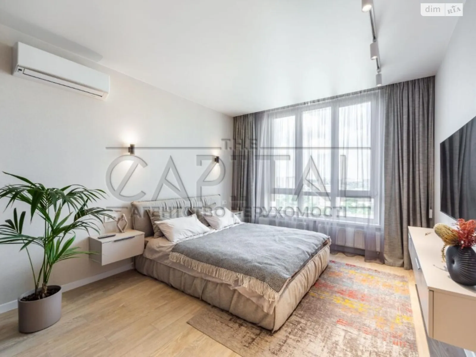 Продается 2-комнатная квартира 137 кв. м в Киеве, ул. Михаила Бойчука