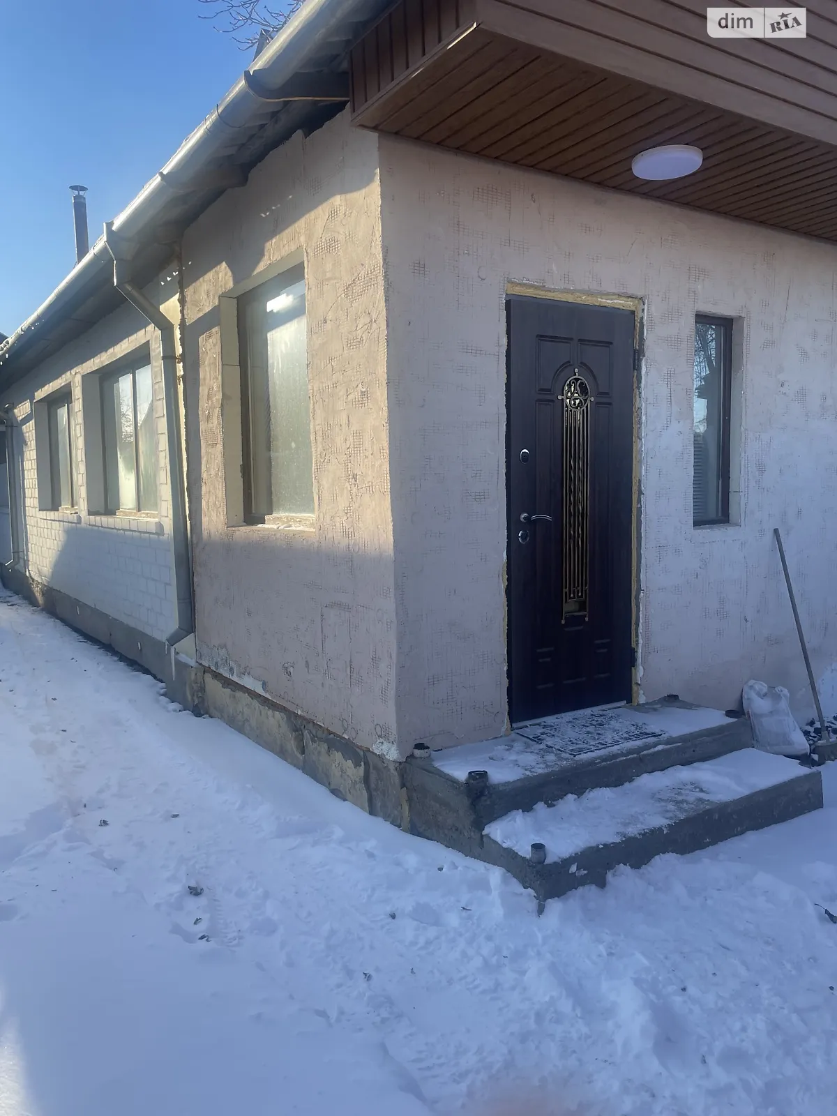 Продається частина будинку 104 кв. м з каміном, цена: 74000 $