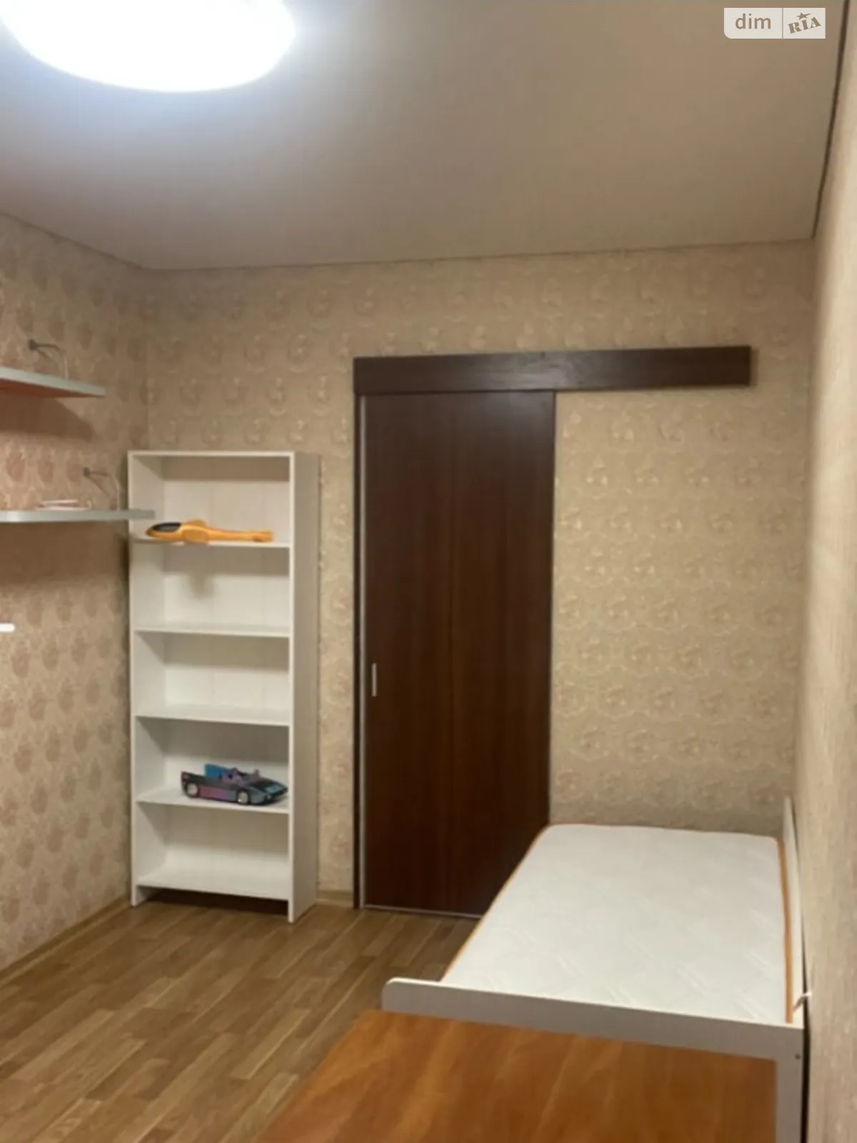 Продается 2-комнатная квартира 43 кв. м в Днепре, ул. Калнышевского Петра, 40