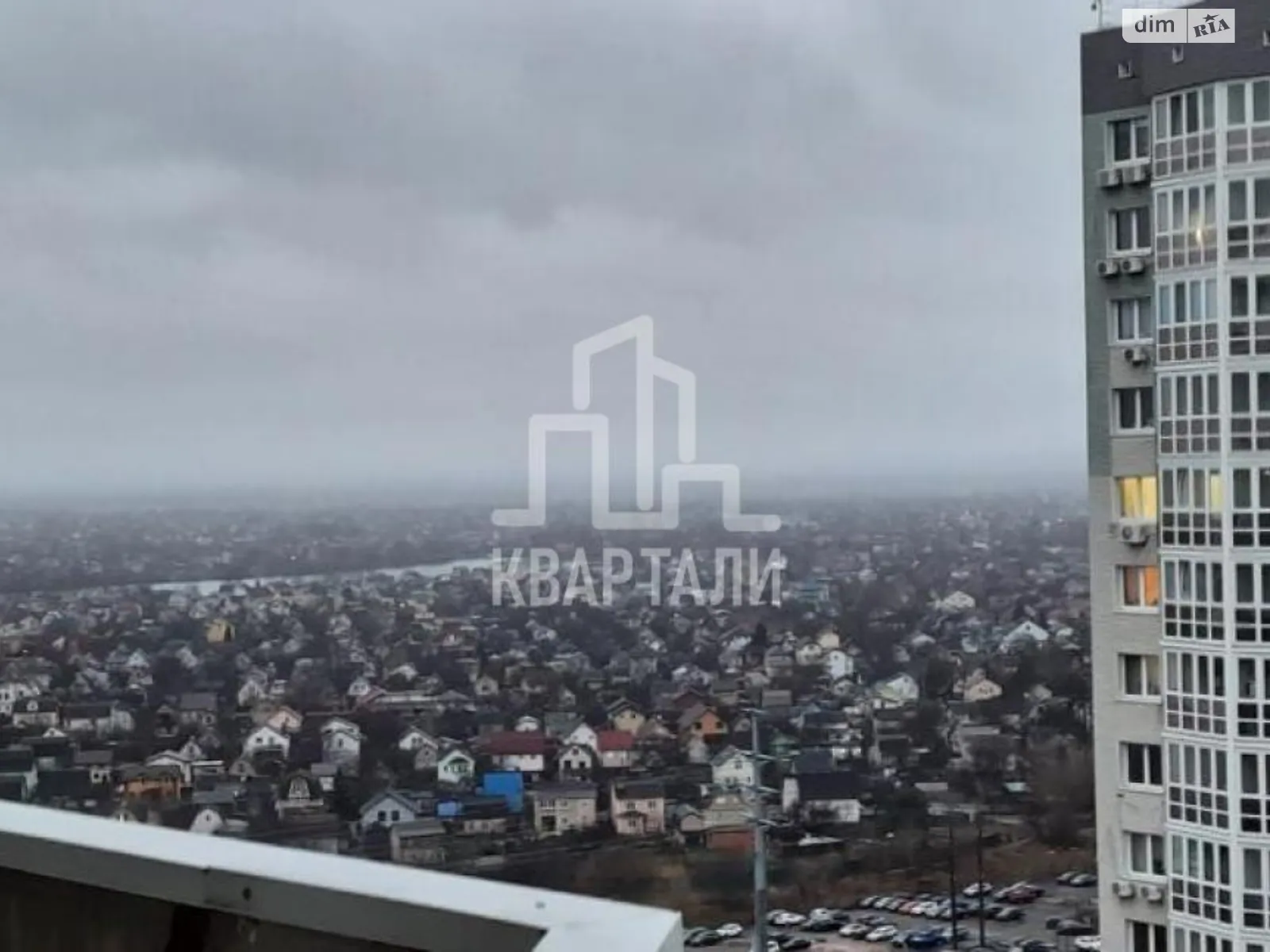 Продається 2-кімнатна квартира 66 кв. м у Києві, вул. Софії Русової, 7А