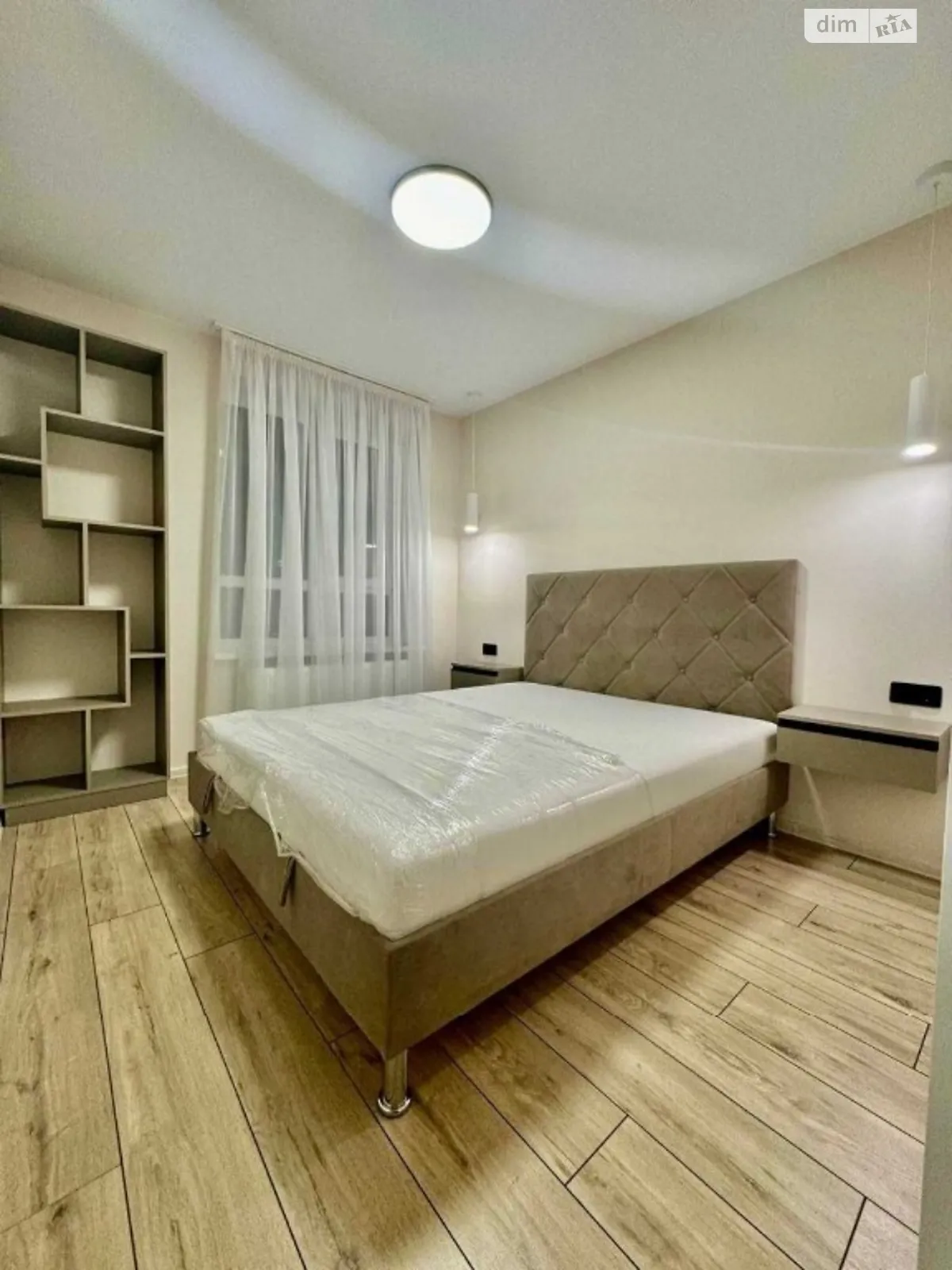 Продается 1-комнатная квартира 43.5 кв. м в Днепре, цена: 72000 $