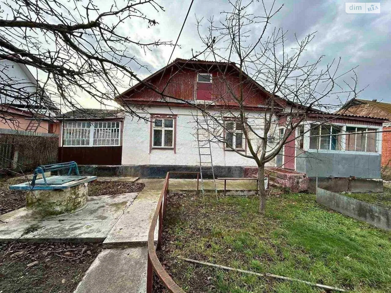 Продається одноповерховий будинок 94 кв. м з каміном, цена: 40000 $