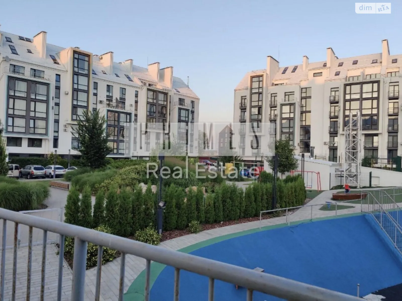 Продается 3-комнатная квартира 926 кв. м в Белогородке, пер. Юбилейный, 4