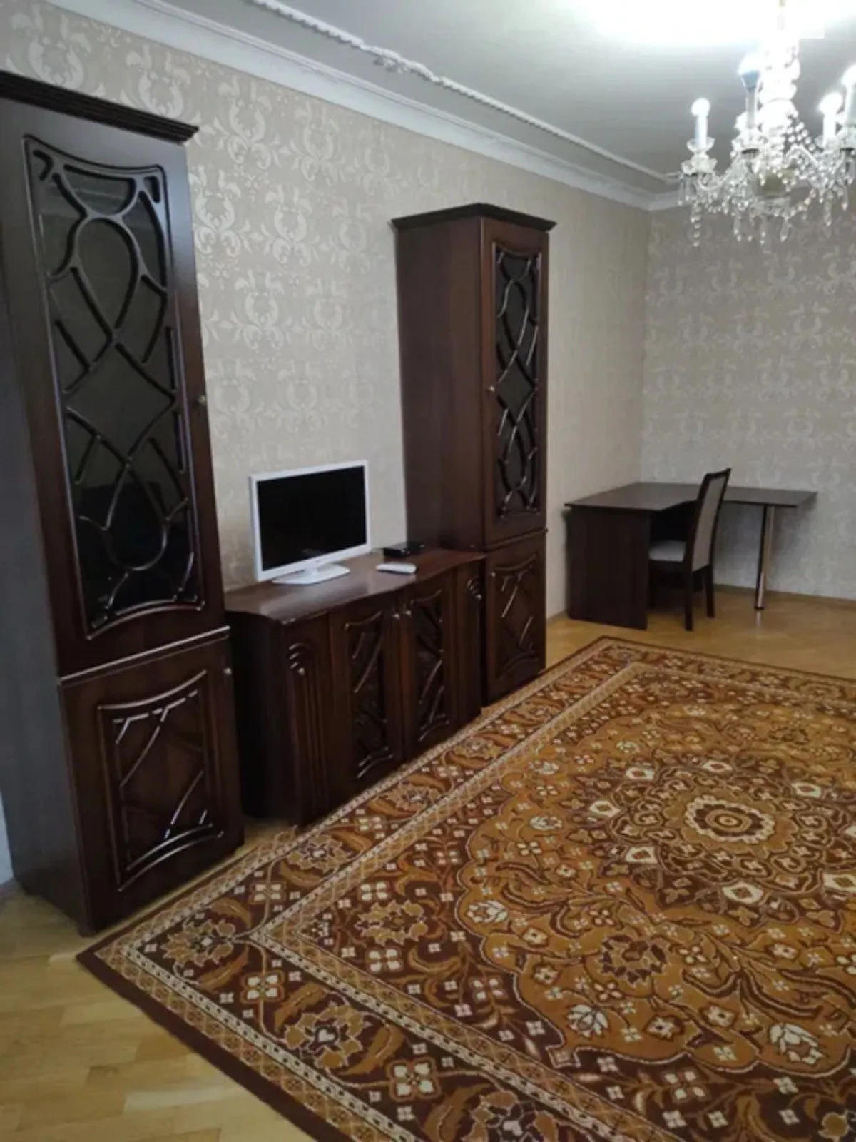 Сдается в аренду 2-комнатная квартира 57 кв. м в Днепре, ул. Писаржевского