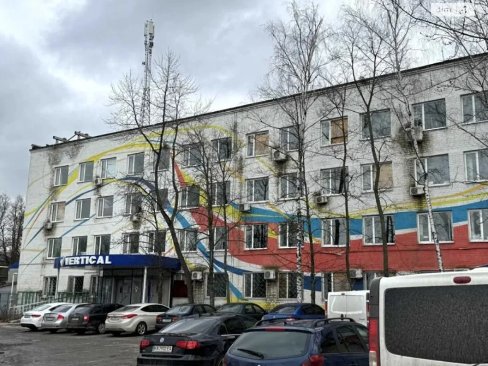 Продается объект сферы услуг 11130 кв. м в 4-этажном здании, цена: 950000 $ - фото 1