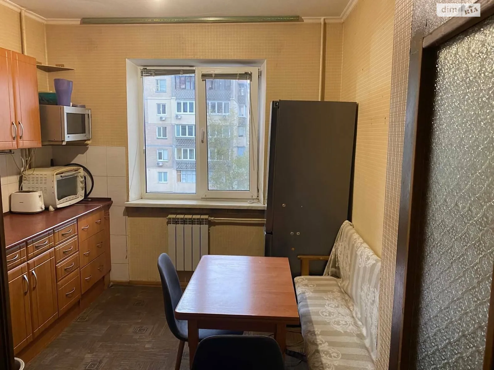 Продается 3-комнатная квартира 70 кв. м в Киеве, ул. Приречная, 1А