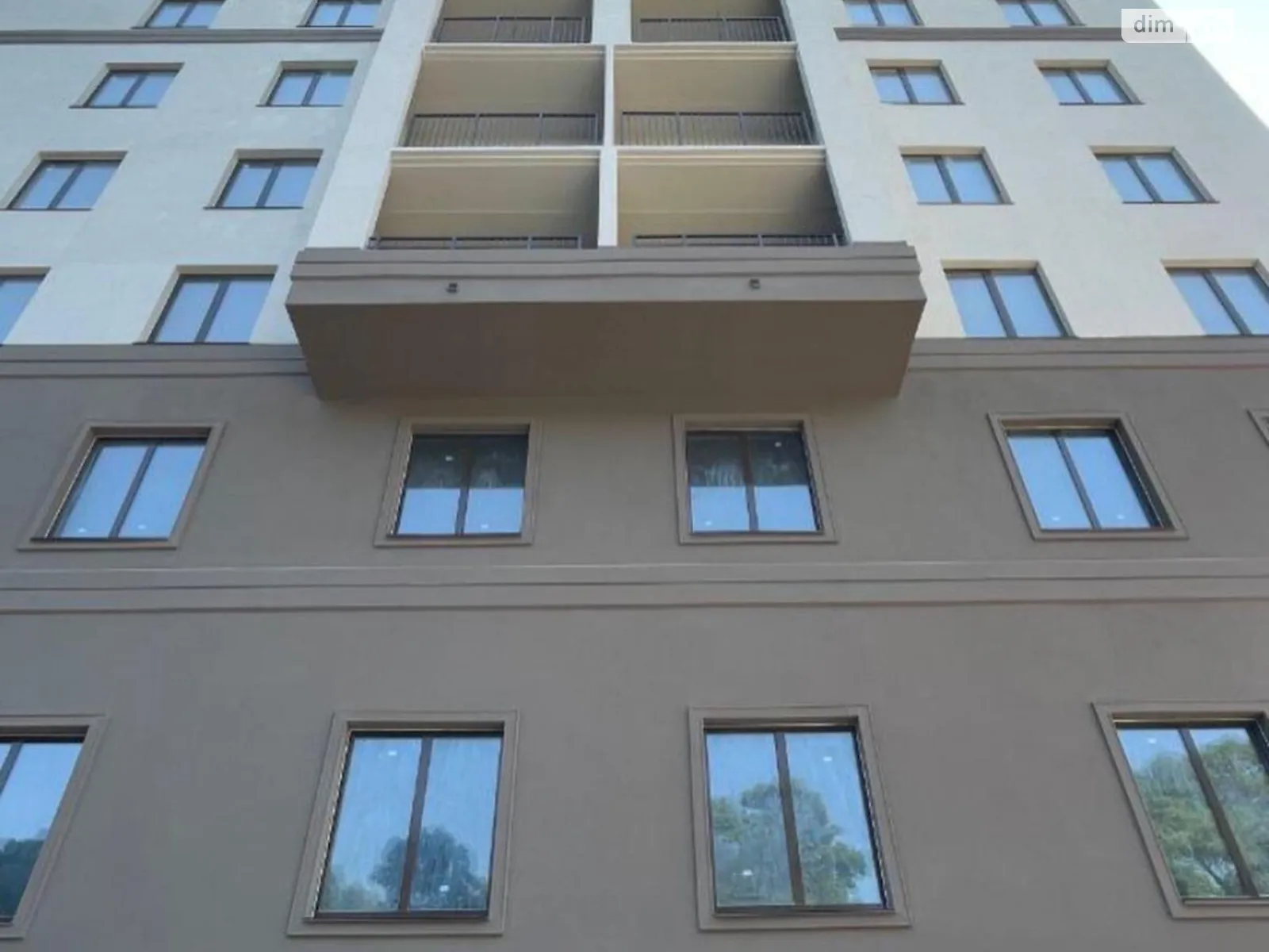 Продается 1-комнатная квартира 40 кв. м в Одессе, ул. Дача Ковалевского, 5Б - фото 1