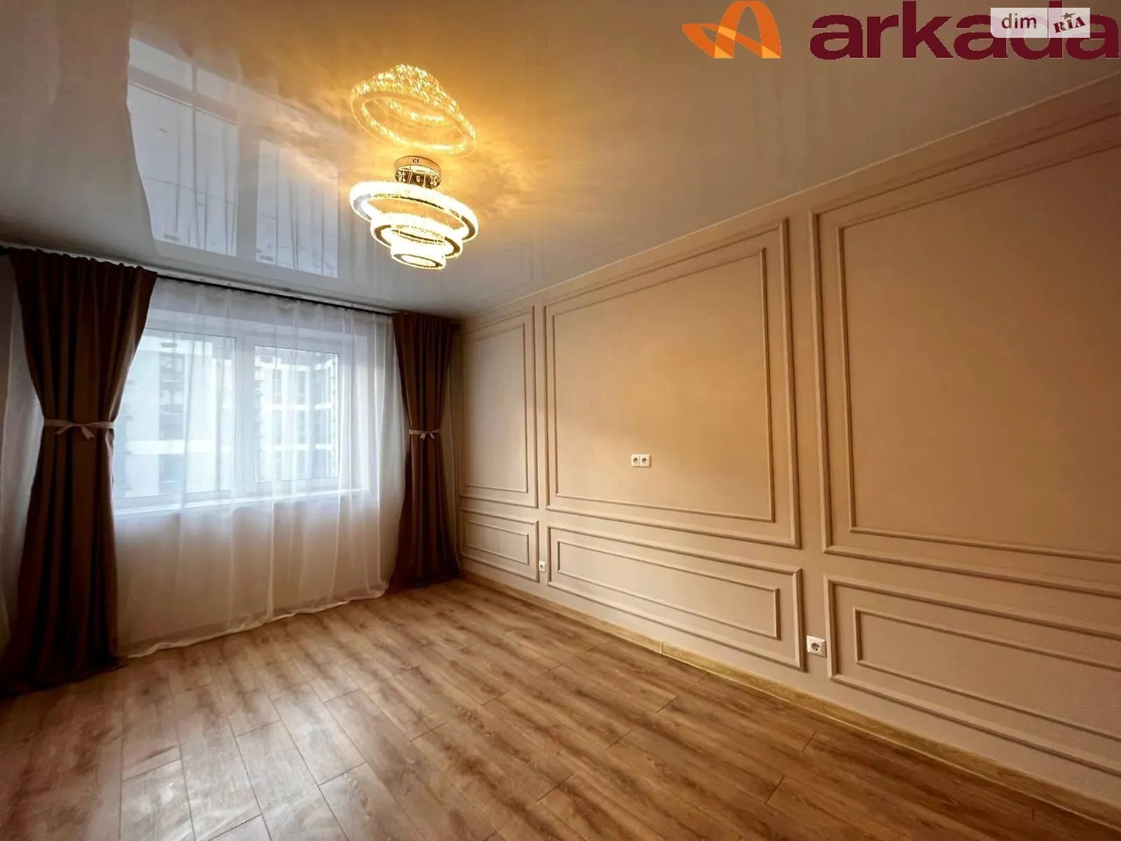 Продается 1-комнатная квартира 44.8 кв. м в Ивано-Франковске, ул. Виноградная - фото 1