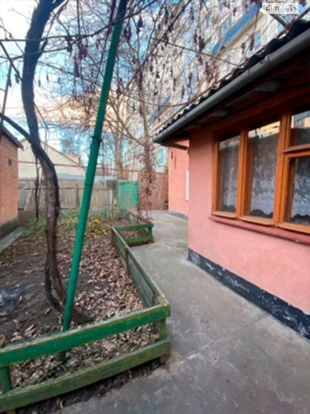 Продается 4-комнатная квартира 68 кв. м в Одессе, ул. Парковая, 79
