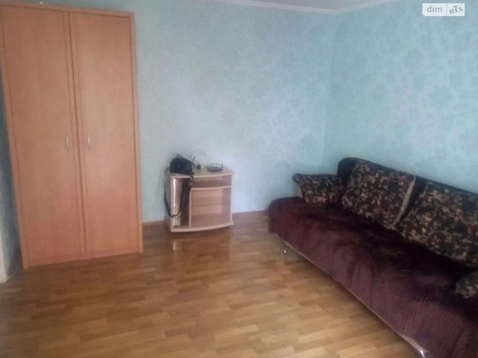 Продается 1-комнатная квартира 30 кв. м в Черноморске, ул. Парусная