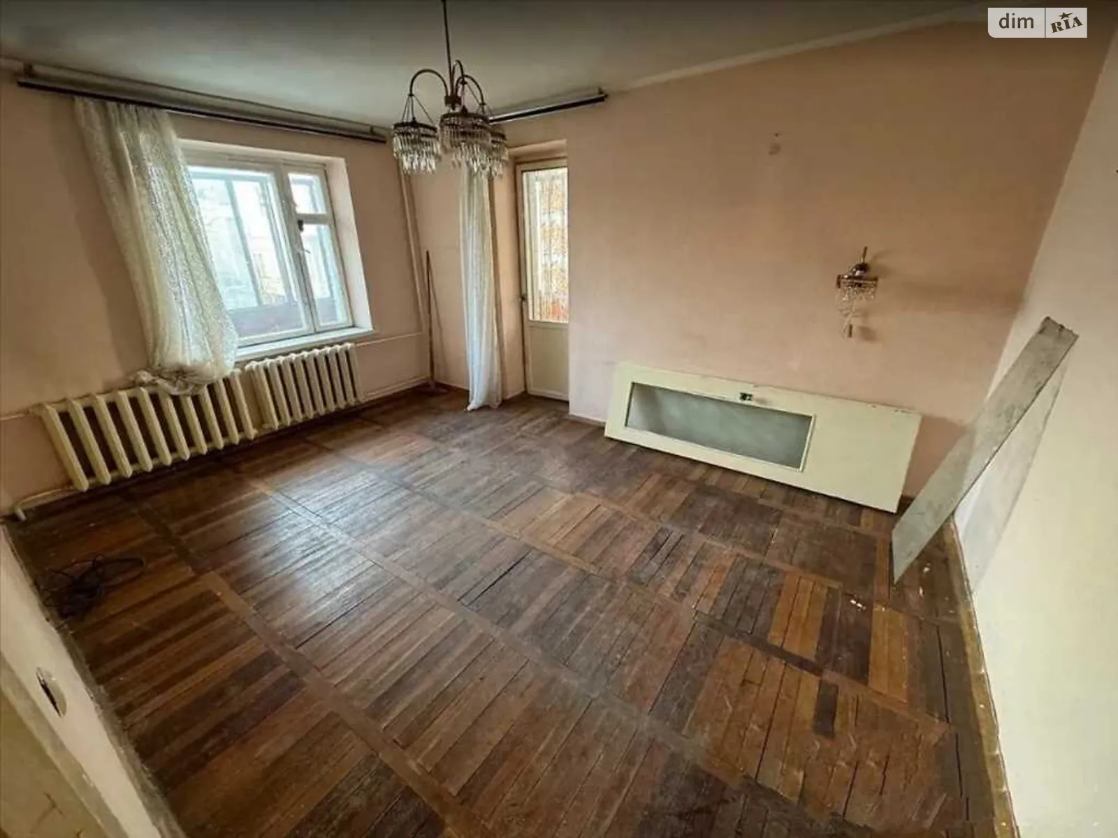 Продается 2-комнатная квартира 51 кв. м в Полтаве, цена: 47800 $