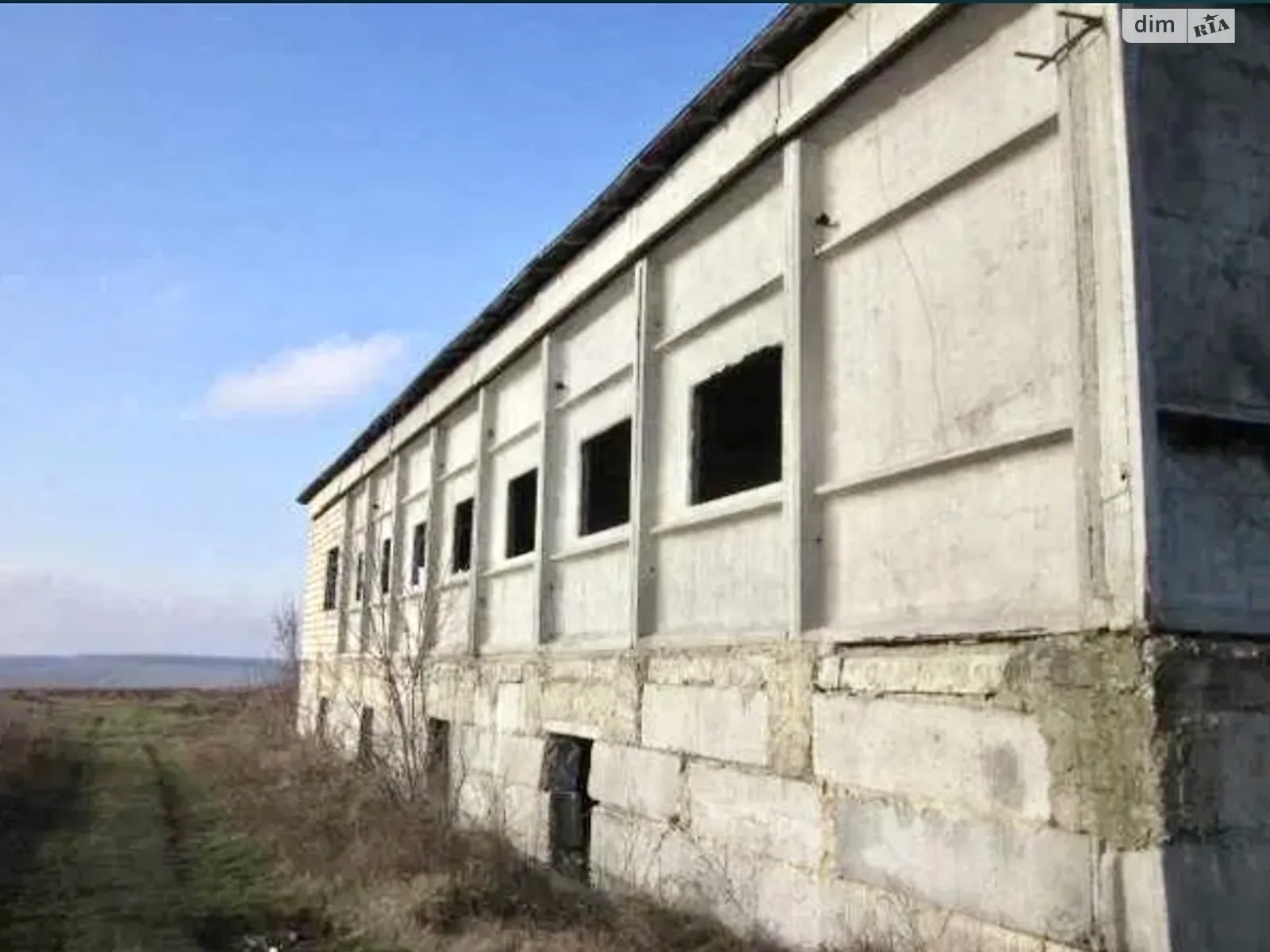 Продается помещения свободного назначения 1800 кв. м в 3-этажном здании, цена: 85000 $ - фото 1