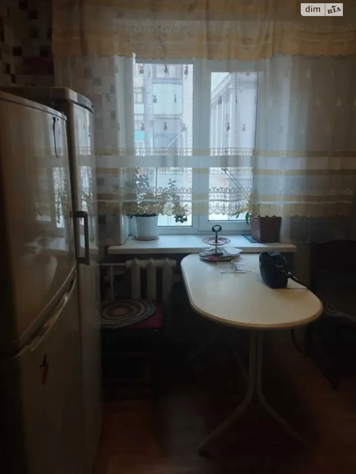 Продается 4-комнатная квартира 75.4 кв. м в Днепре, ул. Дарницкая
