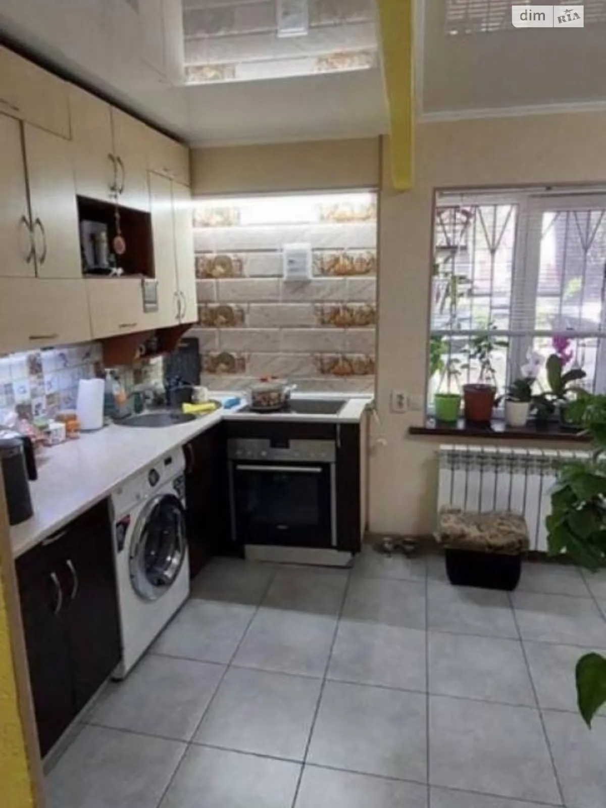 Продается 2-комнатная квартира 38 кв. м в Одессе, ул. Черноморского казачества - фото 1