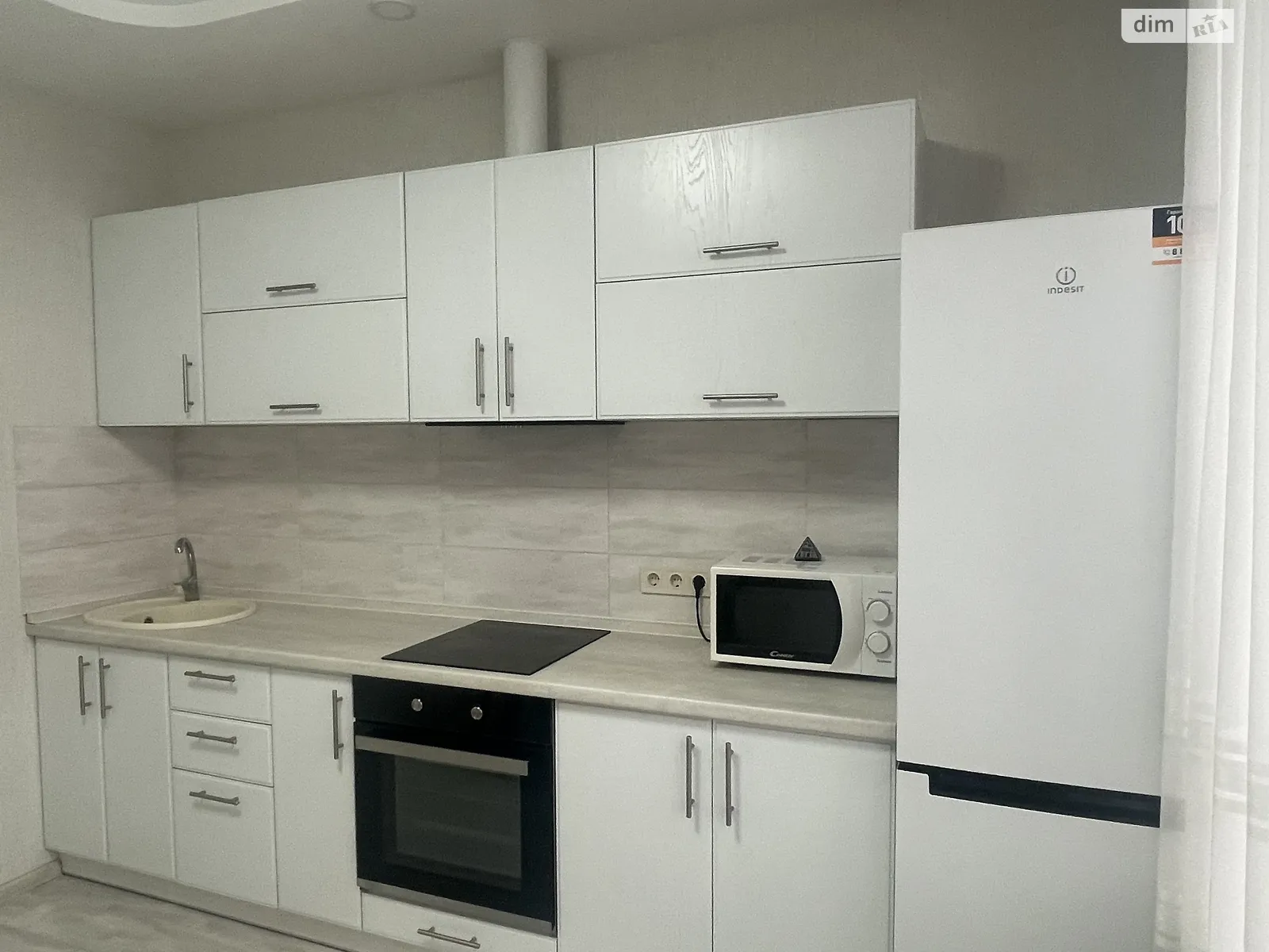 Продается 1-комнатная квартира 32 кв. м в Киеве, ул. Каменская, 128 - фото 1