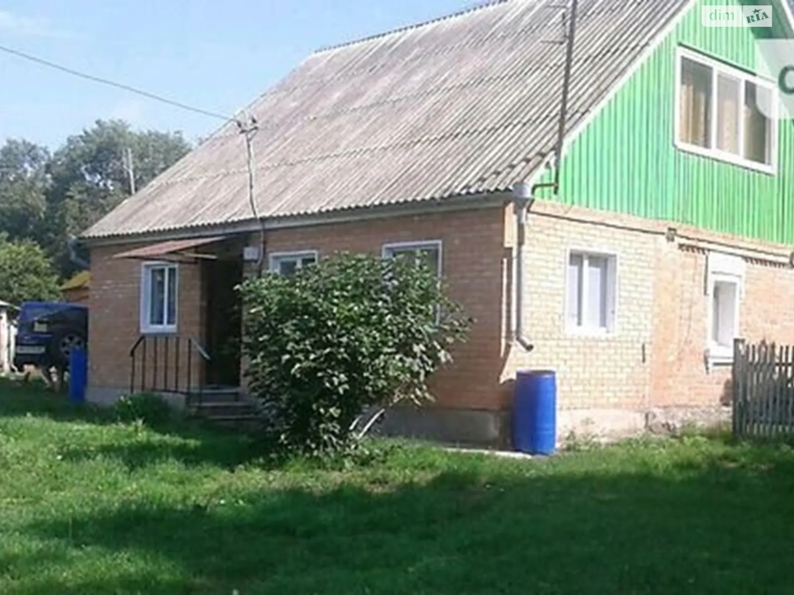 Продається одноповерховий будинок 112 кв. м з каміном, цена: 45000 $