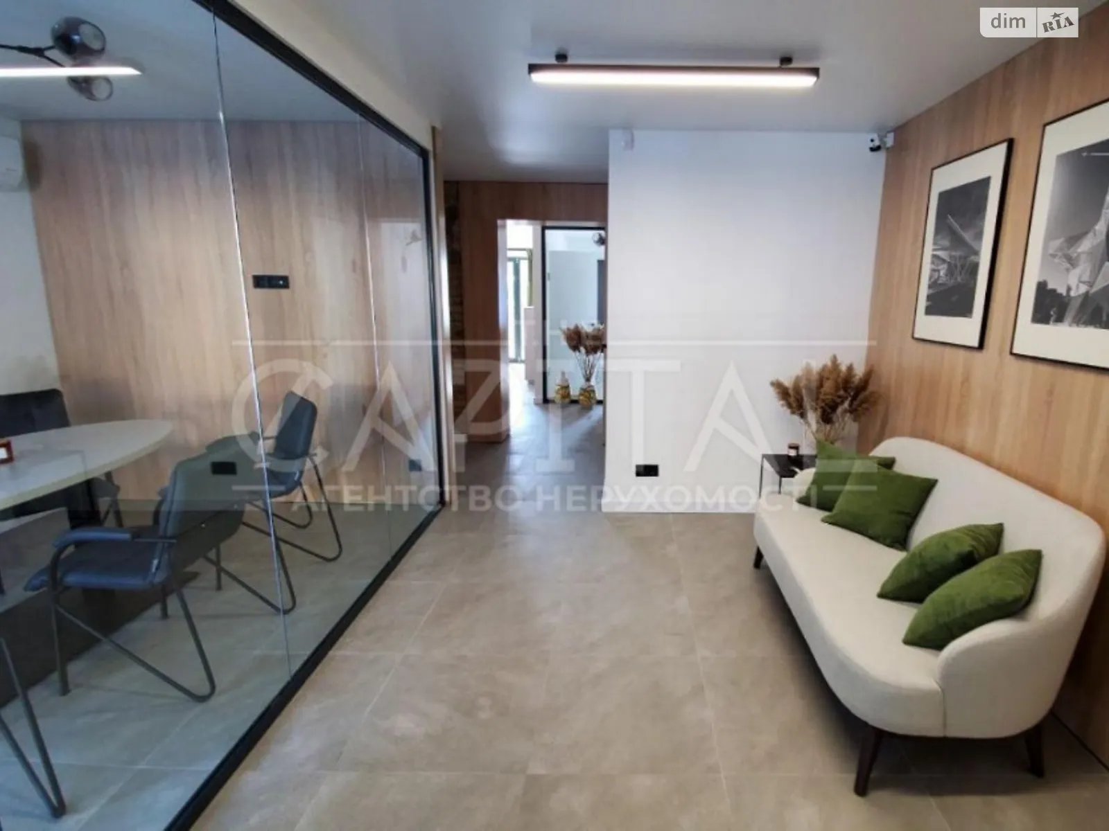 Продается офис 100 кв. м в бизнес-центре, цена: 267500 $ - фото 1