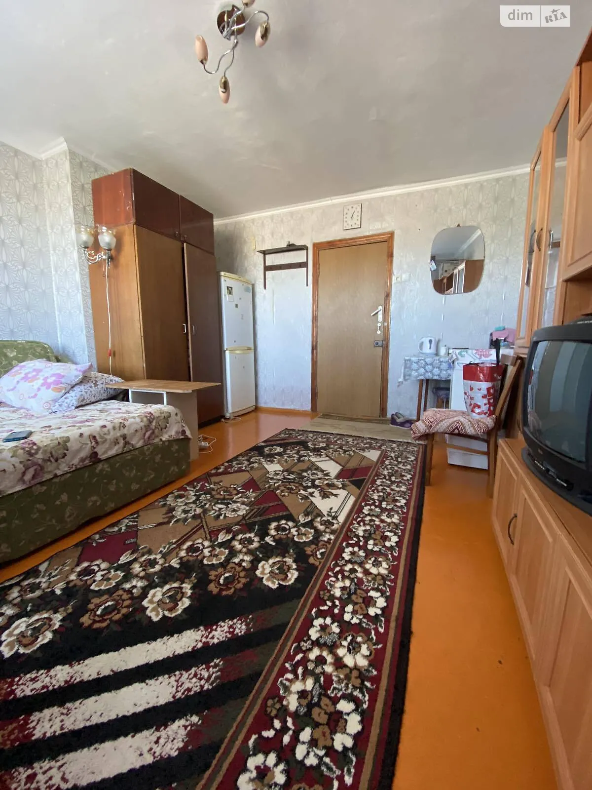 Продается комната 35 кв. м в Черноморске, цена: 6000 $ - фото 1