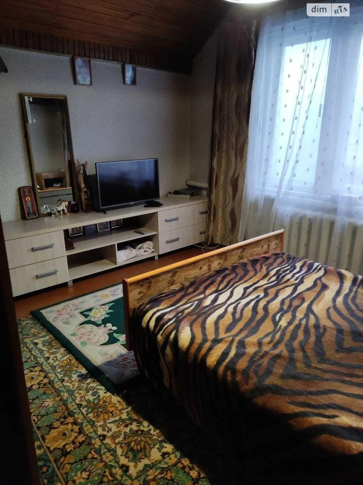 Продається будинок 2 поверховий 220 кв. м з каміном, цена: 75000 $