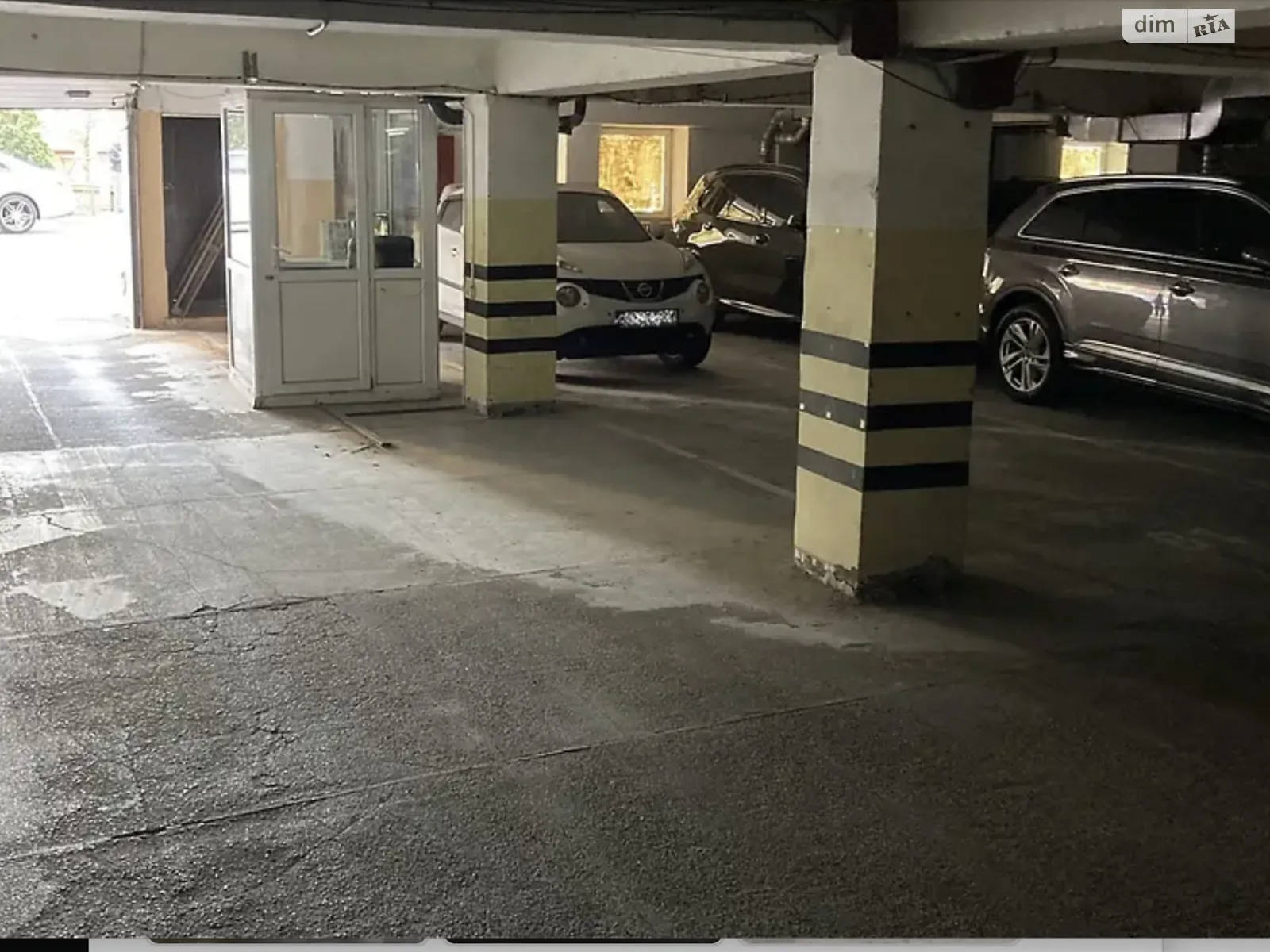 Продается подземный паркинг под легковое авто на 27 кв. м, цена: 44444 $ - фото 1
