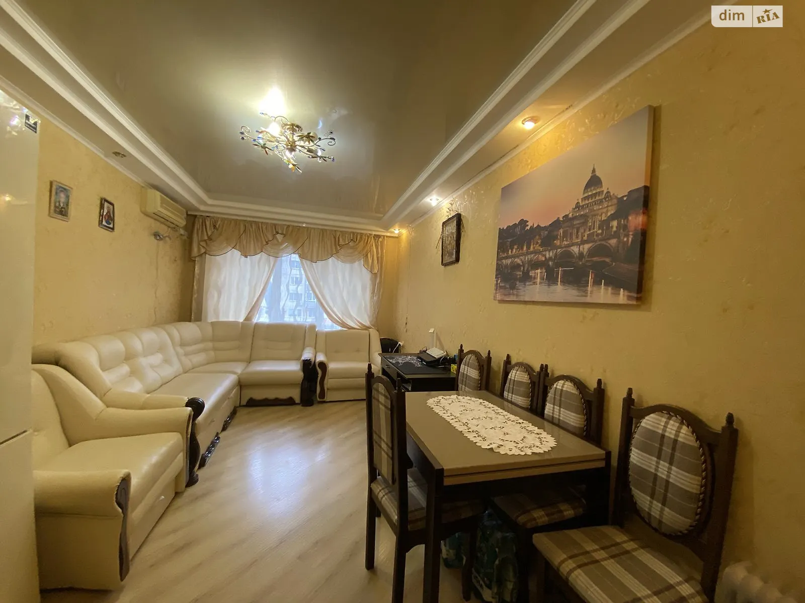 Продается 3-комнатная квартира 60 кв. м в Одессе, ул. Варненская, 2 - фото 1