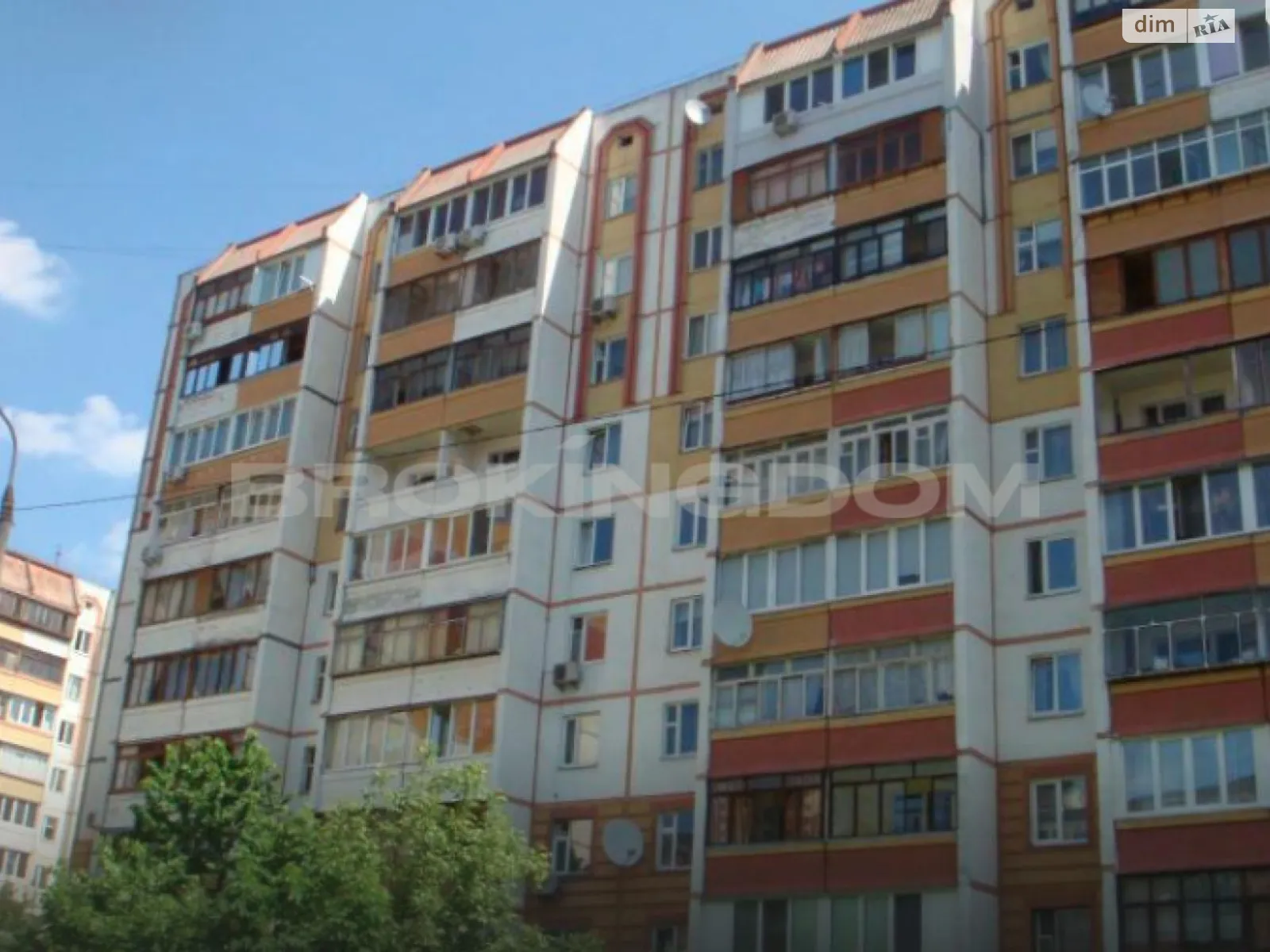 Продается 1-комнатная квартира 38.3 кв. м в Згуровке, вул. Европейская, 28