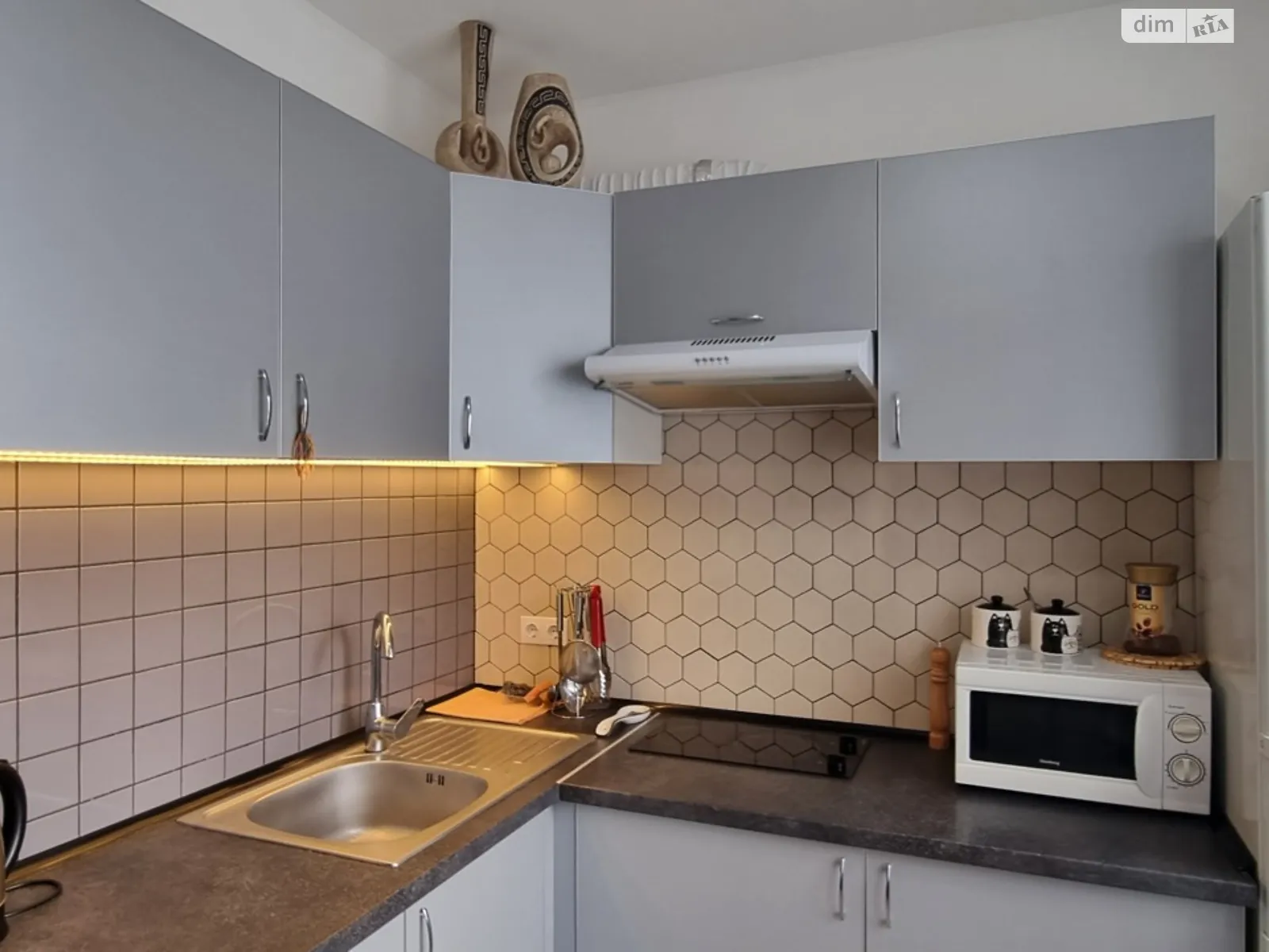 Продается 2-комнатная квартира 52.5 кв. м в Харькове, цена: 42000 $